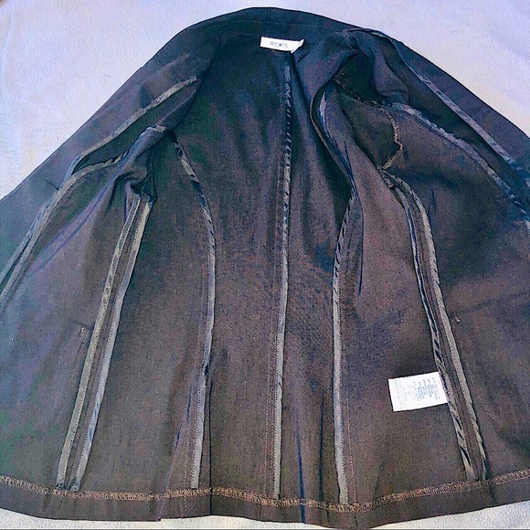 🤎Soft Stretchy Blazer in fabulous brown colour🧡 - Picture 2 of 7